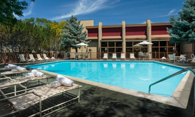 Elko House | Relax and Recharge! 3 Convenient Units, Outdoor Pool, FREE Parking, Pets Allowed