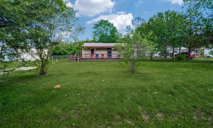 Pottsboro House | Relax and Reconnect at Lake Texoma Lodge - Tranquil Setting Near Marinas and Choctaw Casino!