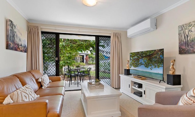 Noosaville Apartment | Relax and unwind in 2 Bedroom Townhouse