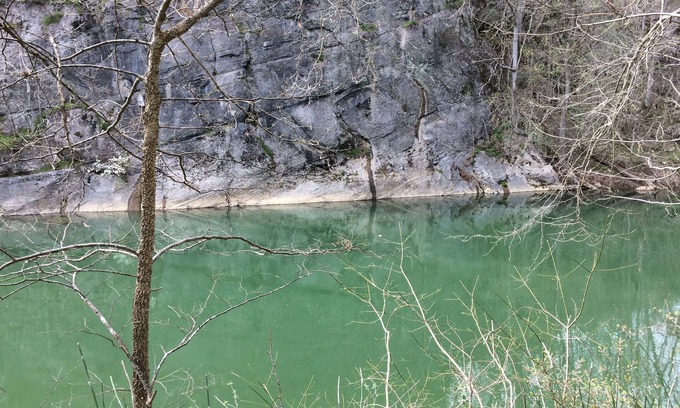 Lexington House | Relax at the River House