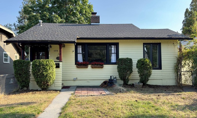 Spokane House | Relax at this comfy bungalow near Manito Park on Spokane's South Hill.
