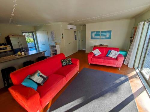 Mangawhai Heads House | Relax away on Quail Way