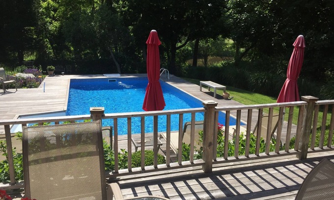 The Heights House | Relax By The Pool, Or Walk To The Beach And Restaurants