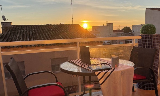 Sant Jaume d'Enveja Apartment | "Relax en el Corazón del Delta del Ebro: Piscina, Parking privado y Naturaleza”