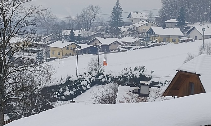 Liezen Condo | Relax in the Enns Valley in a vacation apartment with an impressive mountain backdrop