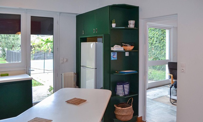 Puyoo House | Relax in southwest France in this homely vacation home with swimming pool.