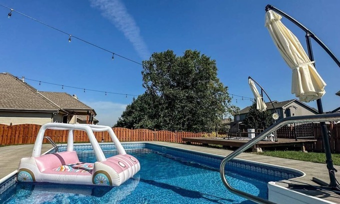Jefferson House | Relax in Style! 5BR Home, Pool, Hot Tub & Games!