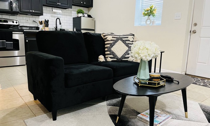 Ferndale House | Relax in this 7-mins-Away E’thing Cozy Modern Studio-Near BWI,Arundel Mills etc