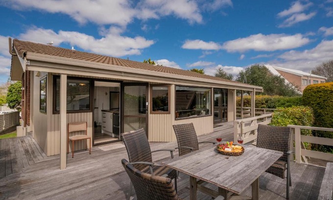 Pauanui House | Relax On Courtney - Pauanui Holiday Home