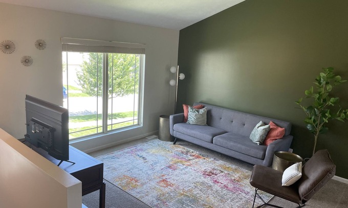 Jefferson House | Relax on Sunrise