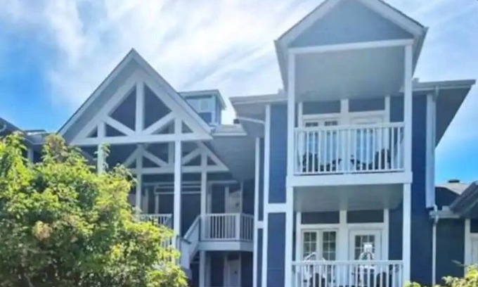 Oro-Medonte Condo | Relax or Explore! Northern Escape Cottage Condo - Country Club!