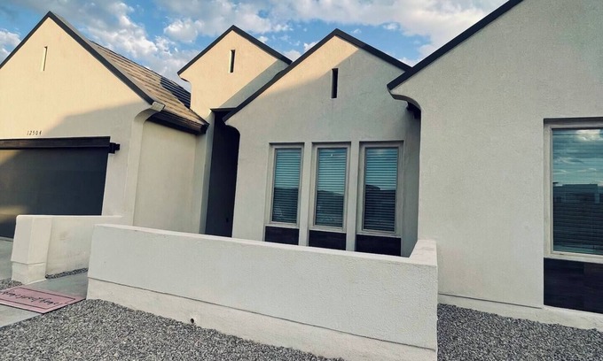 Biggs Field House | Relax & Recharge: Spacious 4BR Oasis in Horizon City! El Paso, TX subcity