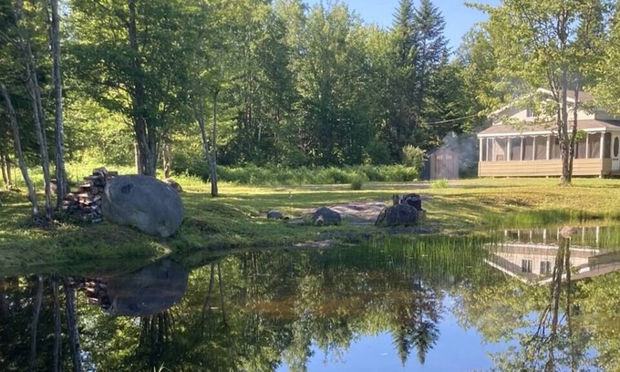 Mauricie House | Relaxation between Mountains and Lakes