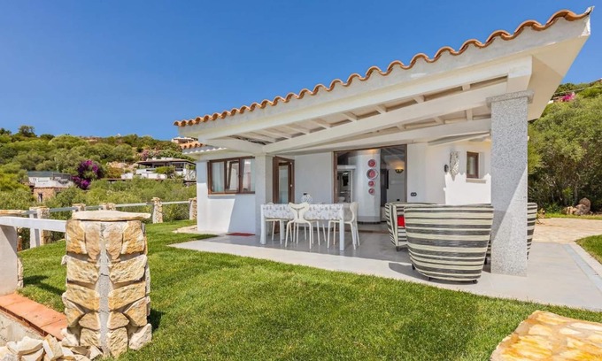 Porto Istana House | Relaxation and comfort come together in an oasis of peace. Authentic Sardinia is waiting for you!