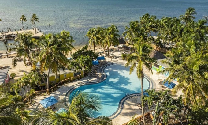 Islamorada Villa | Relaxation at its Finest in Islamorada! Swimming Pool, Beach, Pet-friendly!