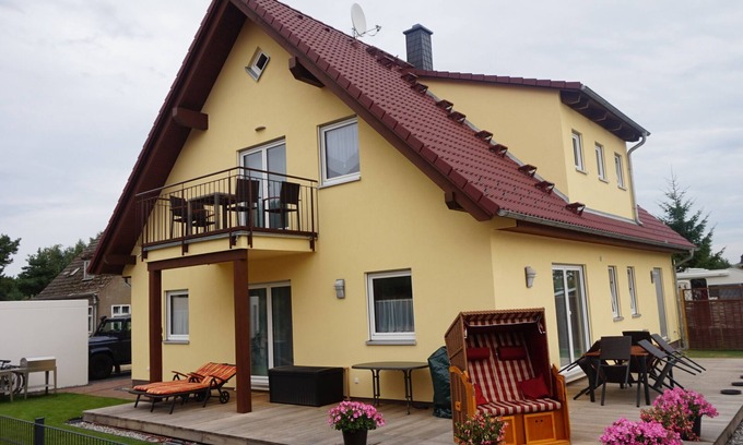 Zempin Apartment | Relaxation in all seasons - spacious modern apartment with sauna