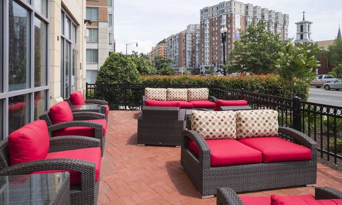 Mount Vernon Triangle Hotel | Relaxation near Main Attractions | 2 Units
