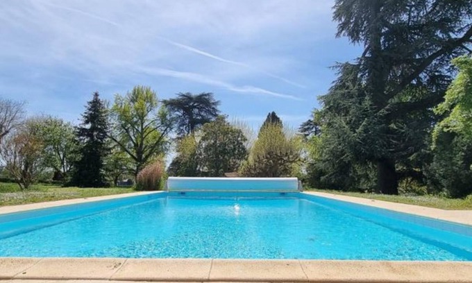 Golfech Other | Relaxation or seminar in a Château with heated swimming pool. Magnificent estate.
