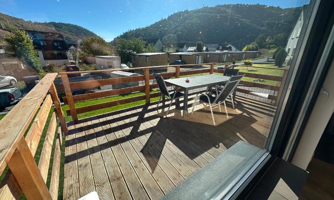 Ahrbruck Apartment | Relaxen am Waldesrand Fewo 1
