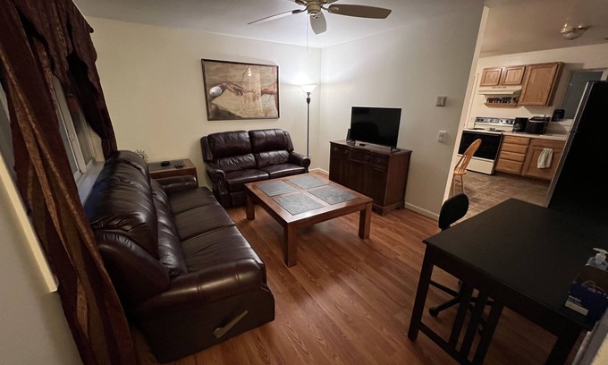 Skandia House | Relaxing Escape in the Woods - 15 minutes from Marquette!