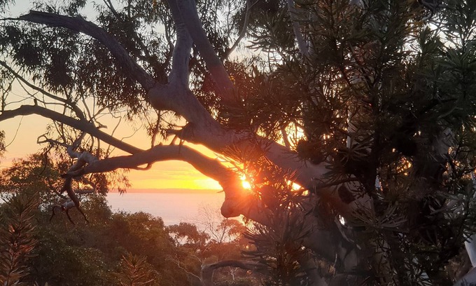 Kingfisher Bay Villa | Relaxing family friendly Villa w/spa & BBQ located on K'gari- Fraser Island