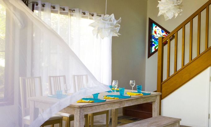 Mudgeeraba House | Relaxing Guest House in the Gold Coast Hinterland