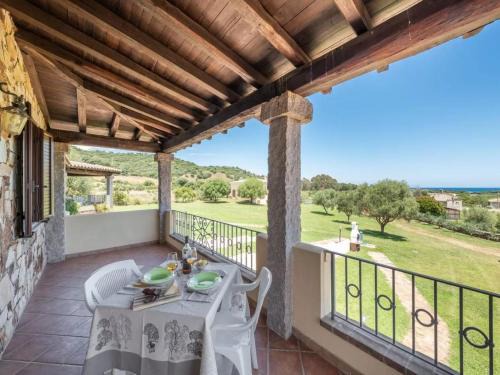 Iscra e Voes Apartment | Relaxing holiday home near La Caletta beaches