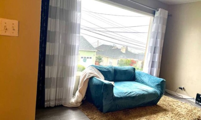 Sugarloaf House | Relaxing long term stay in hillside San Mateo, CA