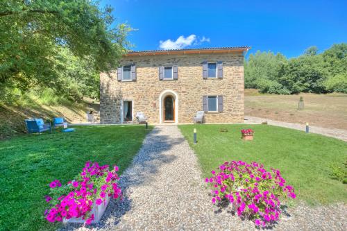 Bucine House | Relaxing Margherita Home Private Garden - Happy Rentals