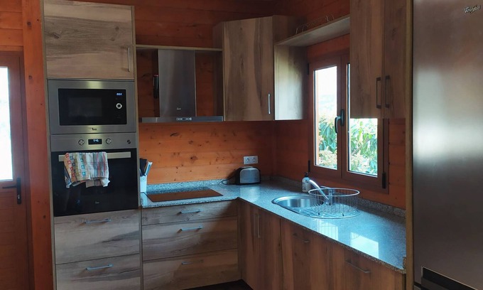 San Bartolome de Tirajana Cabin | Relaxing mountain retreat for couples and families with everything you need!