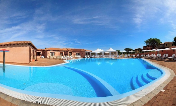 Aglientu Apartment | Relaxing Residence Baia dei Mirti B4-1 Bedroom Apartment sleeps 4 persons