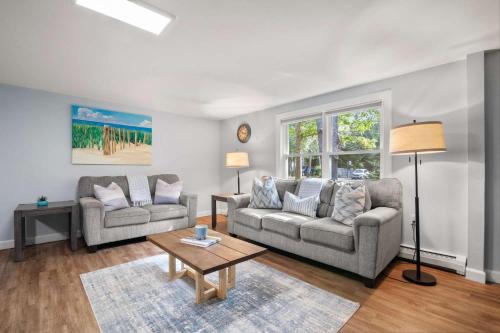 Centerville House | Relaxing Retreat just Minutes to Beach