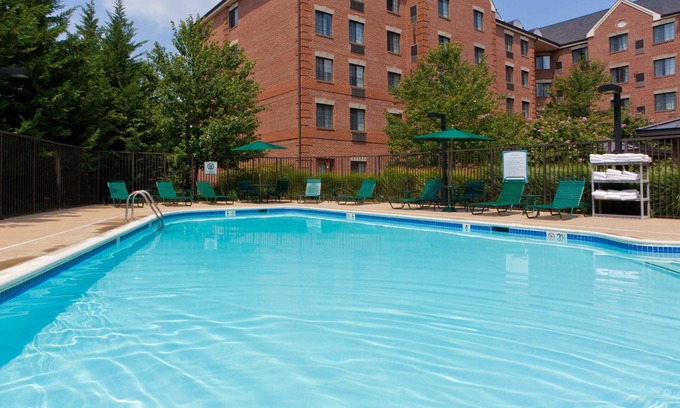 McLean Condo | Relaxing Retreat! Suite with Private Patio in Mclean | Free Breakfast + 24h Business Center