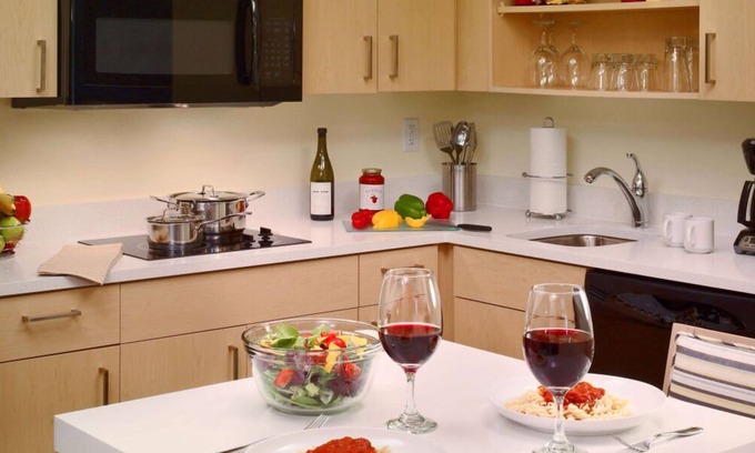 Parsippany House | Relaxing Countryside Stay! Spacious Unit! Parking & Breakfast! Pets Allowed!