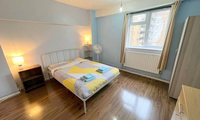 Bellingham Apartment | Remarkable 2-Bed Apartment in London