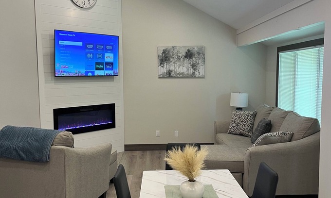 The Galena Territory Condo | Remodeled 1 Bedroom w/Additional Sofabed, relaxing in the Galena Territories