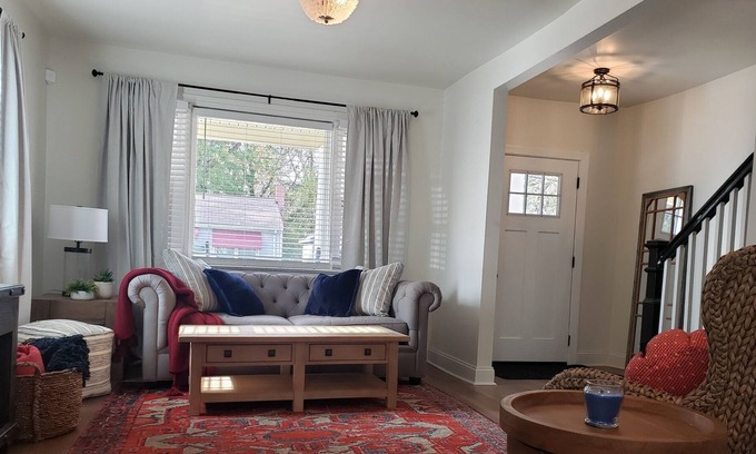 Norfolk House | Remodeled 100 year old Norfolk home, 20 minutes to Virginia Beach