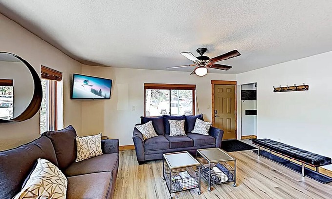 Downtown Steamboat Springs Condo | Remodeled 2 Bedroom Downtown Condo sleeps 6!