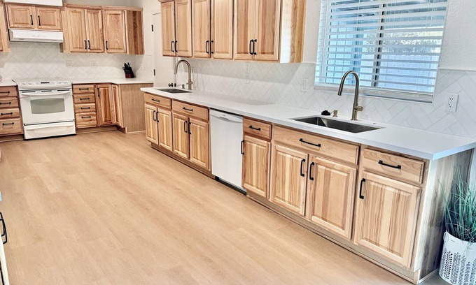 Tempe House | Remodeled 3BR/2BA home centrally located in Tempe