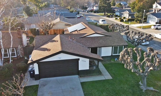 South Natomas House | Remodeled home 10 minutes from DOCO