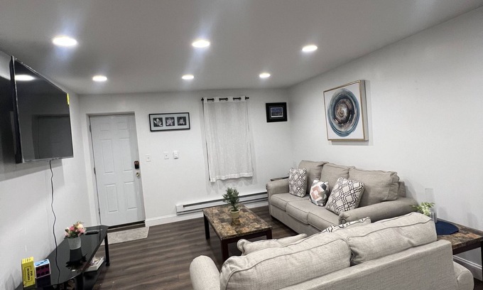 Glenwood House | Remodeled Home 4 Miles Away From Center City!