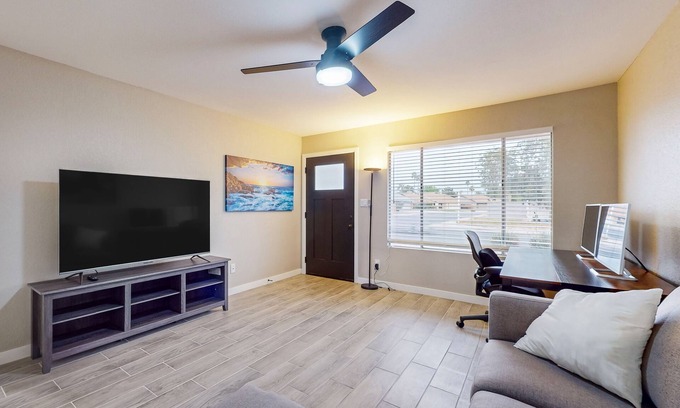 Chandler House | Remodeled home near downtown Chandler with big backyard, patio, streaming