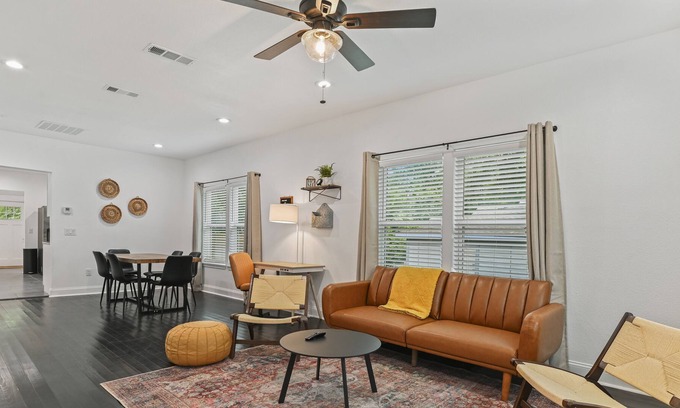Denison House | Remodeled Home Walking distance from Downtown Denison