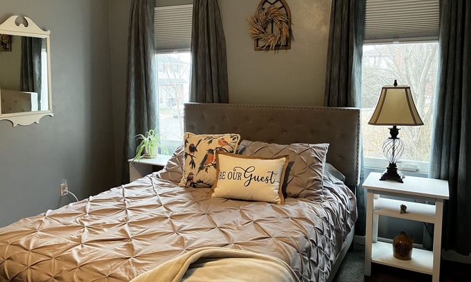 Johnson City House | Remodeled home with a view, close to BGM airport.
