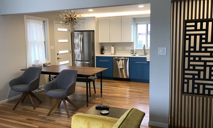 Russell House | Remodeled Ranch Home. Near to all Lake County offers.