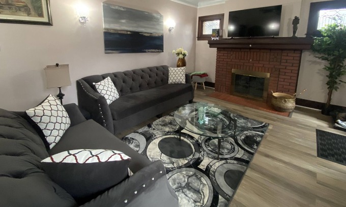 Warren House | Remodeled, safe, suburban residence, close to many amenities!