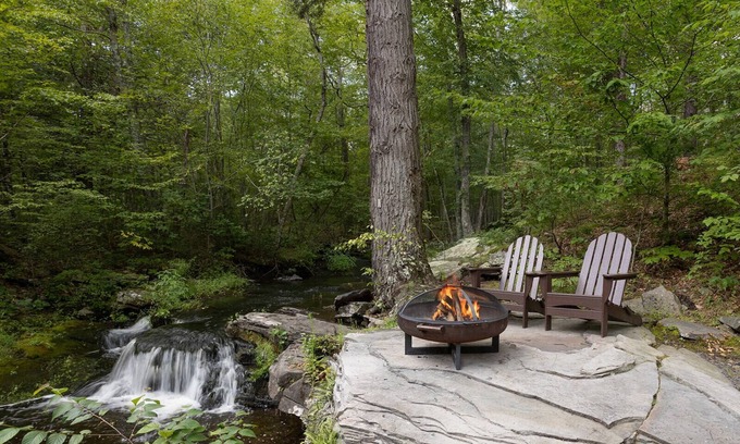 Layton Cabin | Remote Waterfall Cabin at Swiftwater Acres