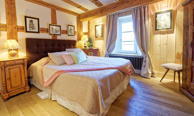Riquewihr Apartment | Remparts de Riquewihr - Le Renard & les Raisins