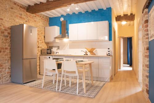 Centre-ville Apartment | Renaissance