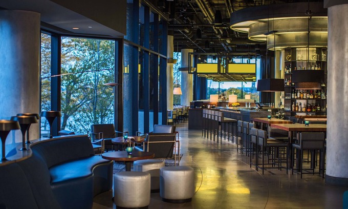 Downtown Toledo Hotel | Renaissance Toledo Downtown Hotel